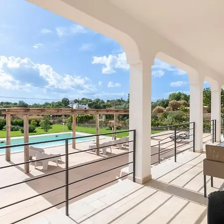 Willa Silenzio Con Piscina Riscaldata A Ostuni