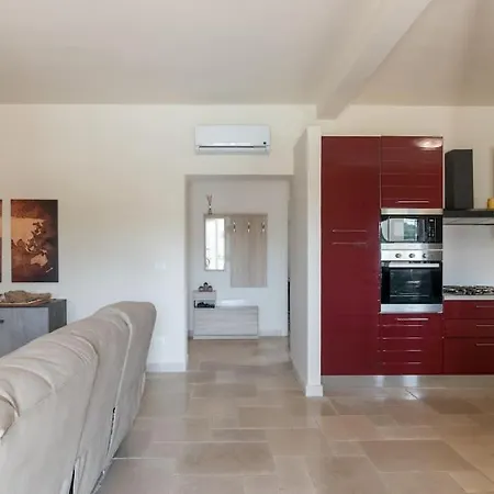 Silenzio Con Piscina Riscaldata A Ostuni